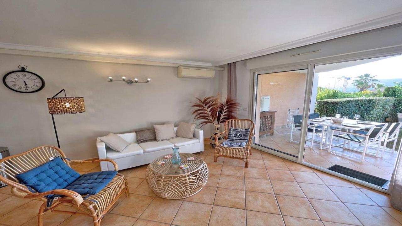 Appartement Les Pins Bleus A8 Сен Максим Екстериор снимка