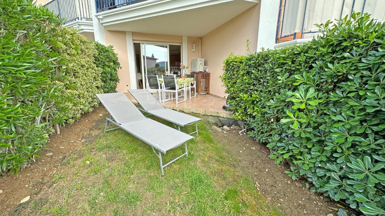 Appartement Les Pins Bleus A8 Сен Максим Екстериор снимка
