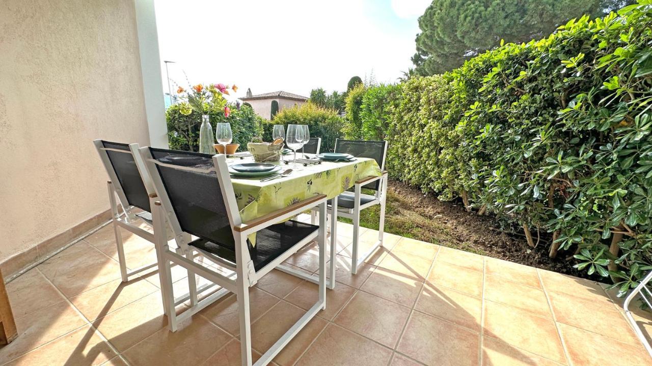 Appartement Les Pins Bleus A8 Сен Максим Екстериор снимка