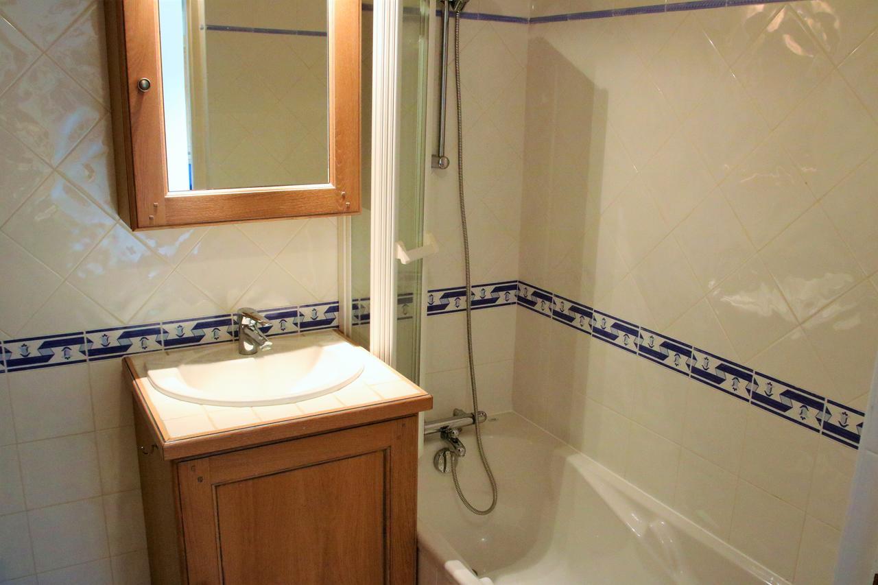 Appartement Les Pins Bleus A8 Сен Максим Екстериор снимка