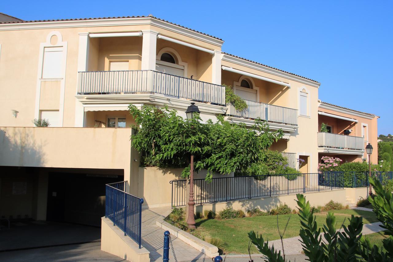 Appartement Les Pins Bleus A8 Сен Максим Екстериор снимка