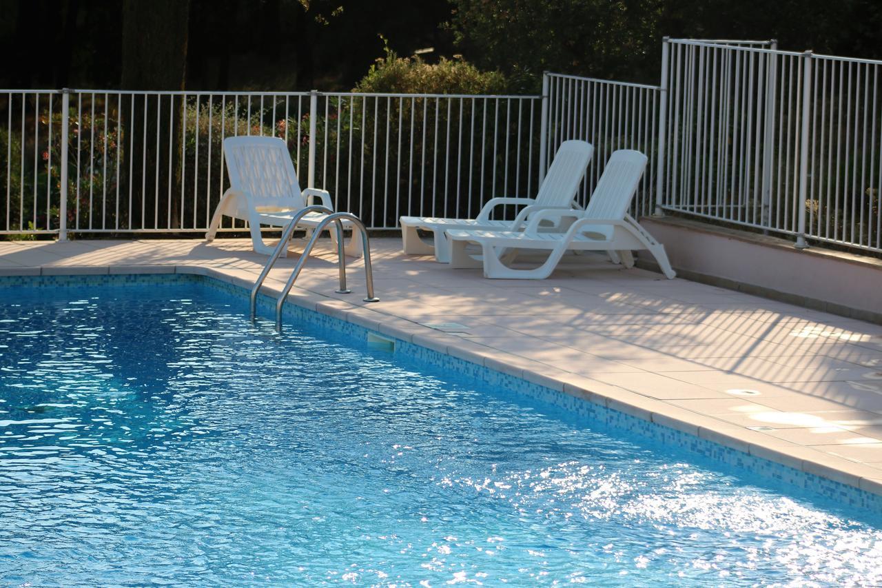 Appartement Les Pins Bleus A8 Сен Максим Екстериор снимка